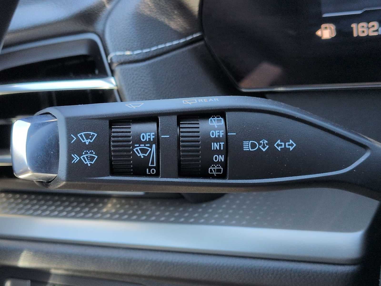 2025 Chevrolet Traverse AWD LT