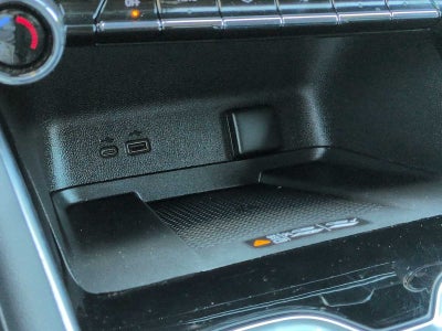 2025 Chevrolet Traverse AWD LT