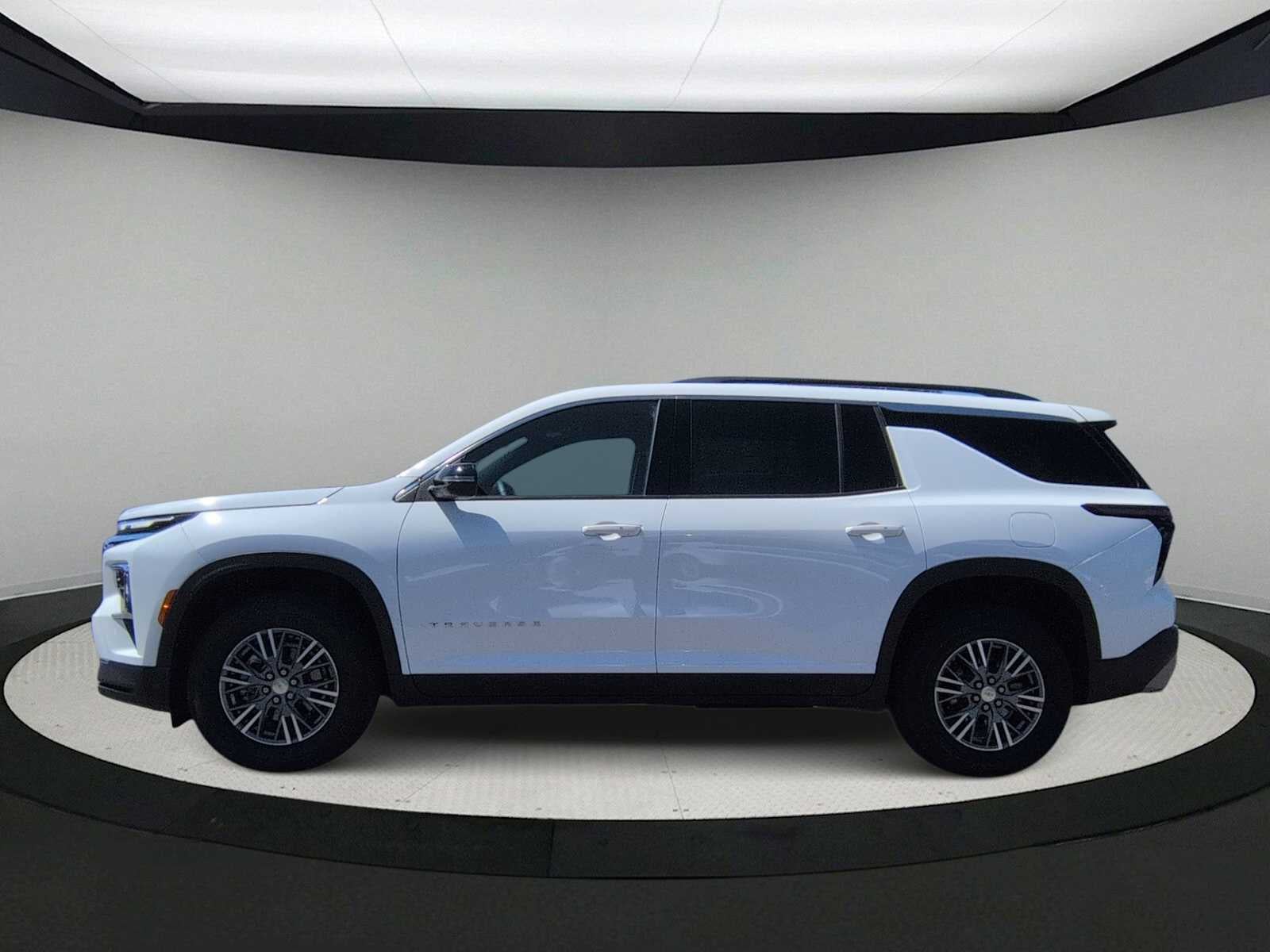 2025 Chevrolet Traverse AWD LT