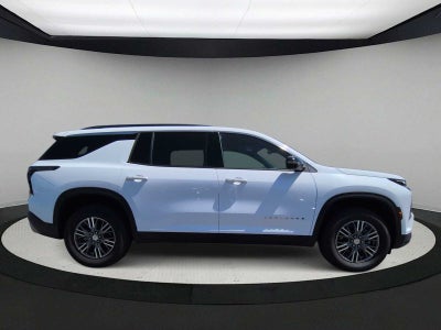 2025 Chevrolet Traverse AWD LT