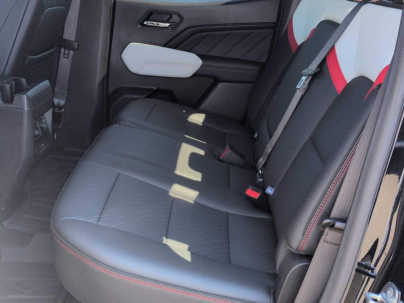 2024 GMC Canyon 4WD AT4X