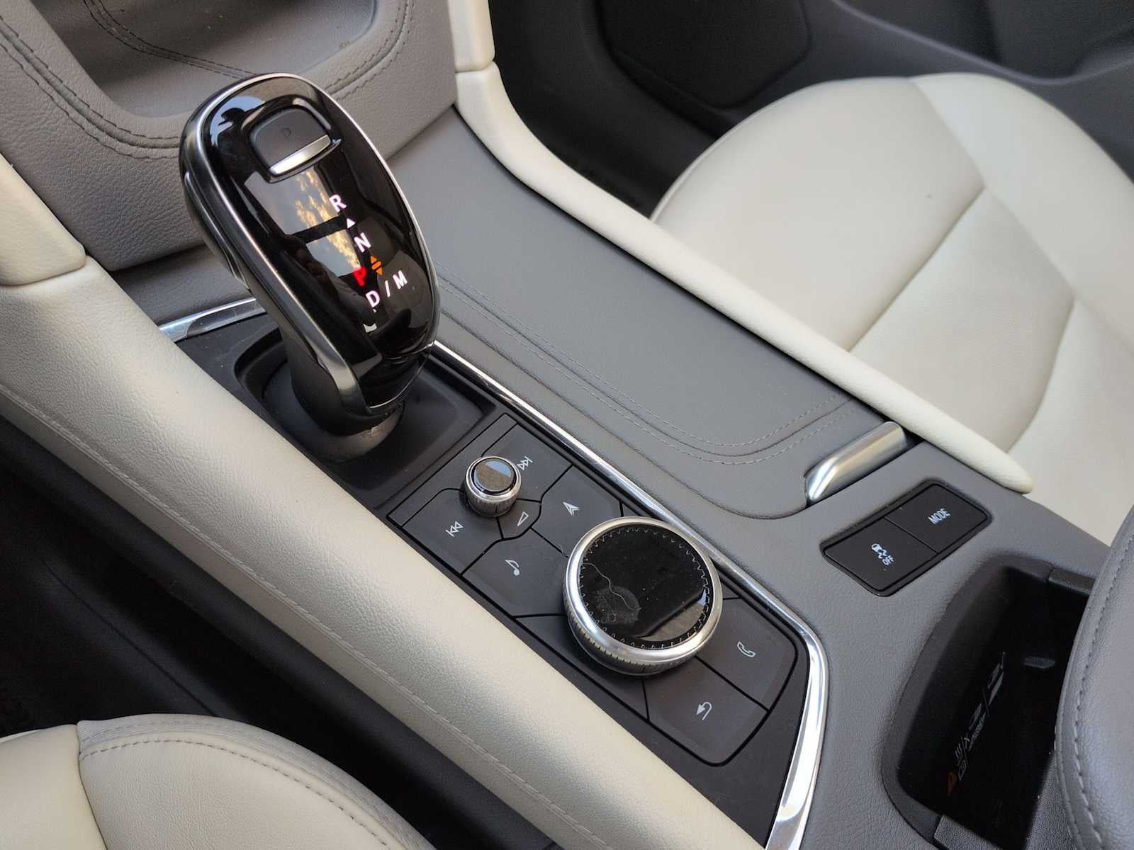 2024 Cadillac XT6 AWD Premium Luxury