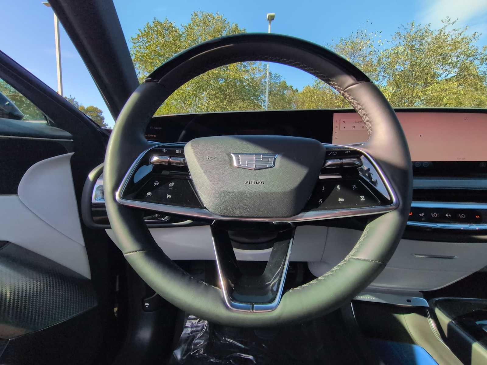 2024 Cadillac LYRIQ Luxury