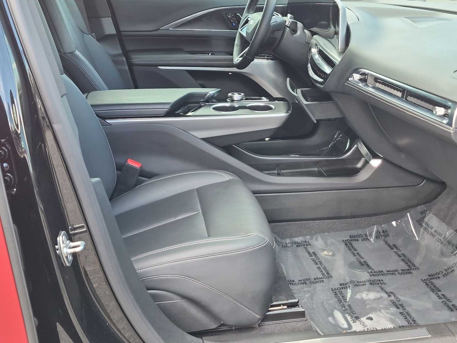 2024 Cadillac LYRIQ Luxury