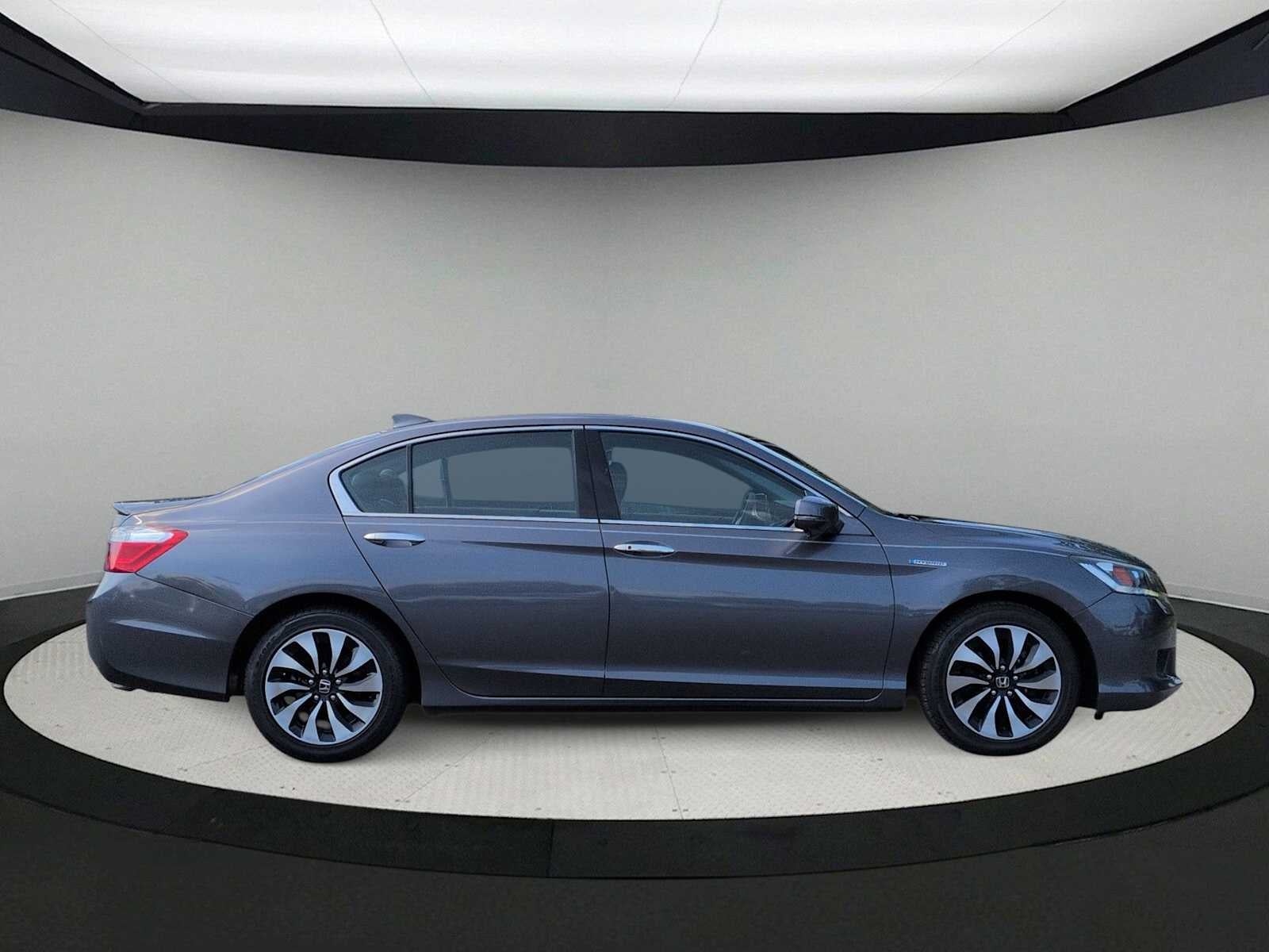 2015 Honda Accord Hybrid 4dr Sdn