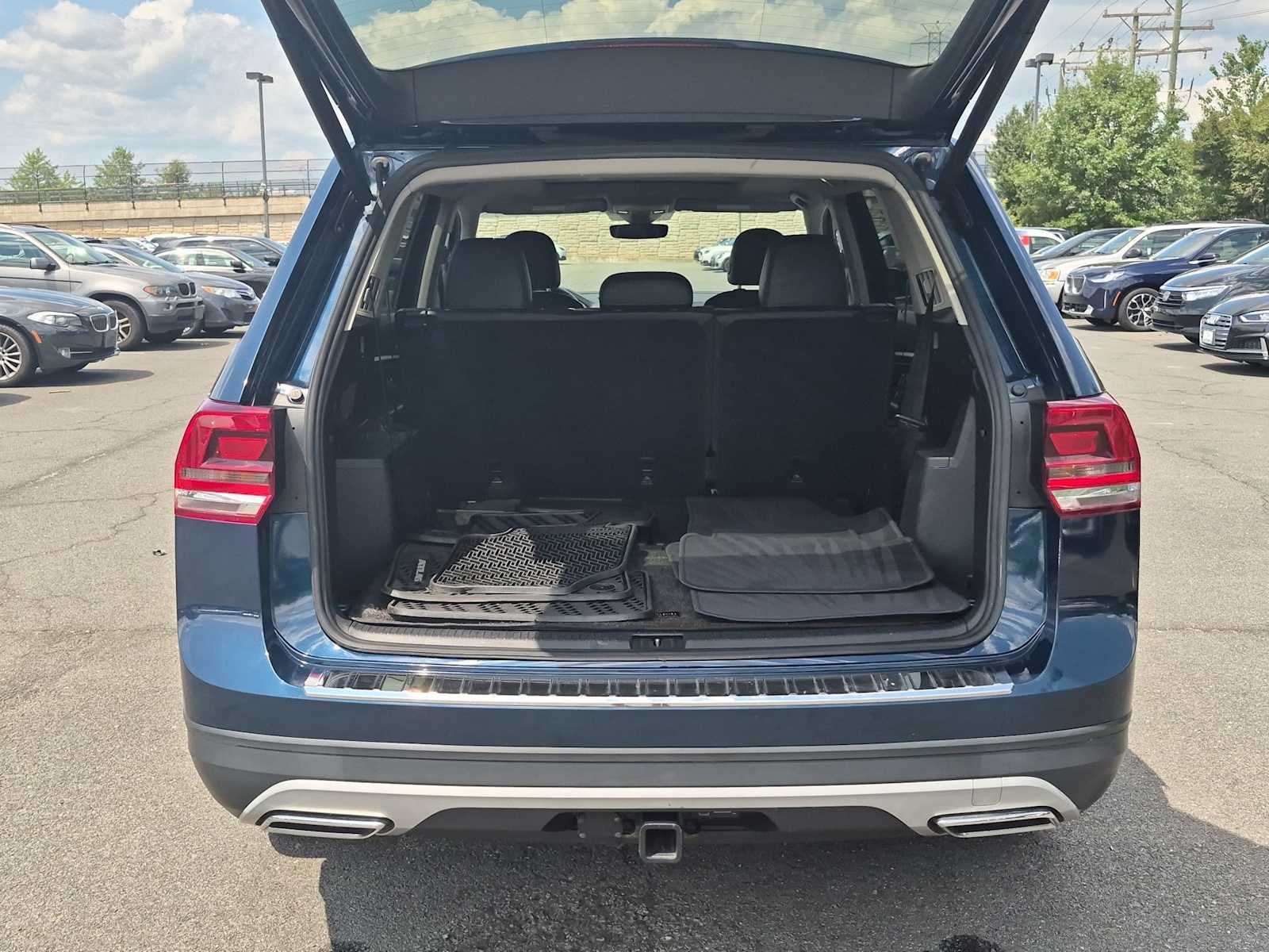 2019 Volkswagen Atlas 3.6L V6 SE w/Technology