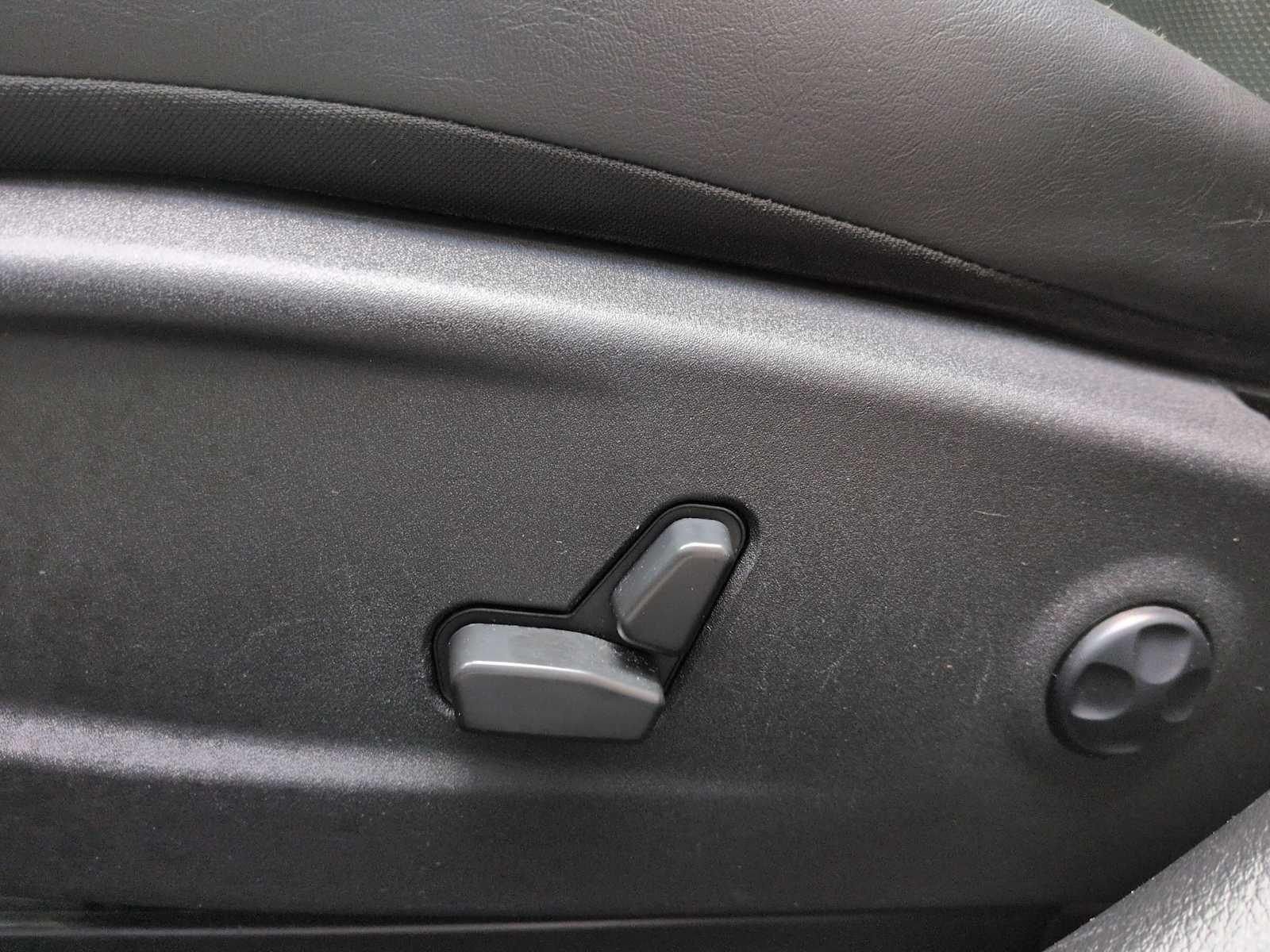 2021 Chrysler 300 300S