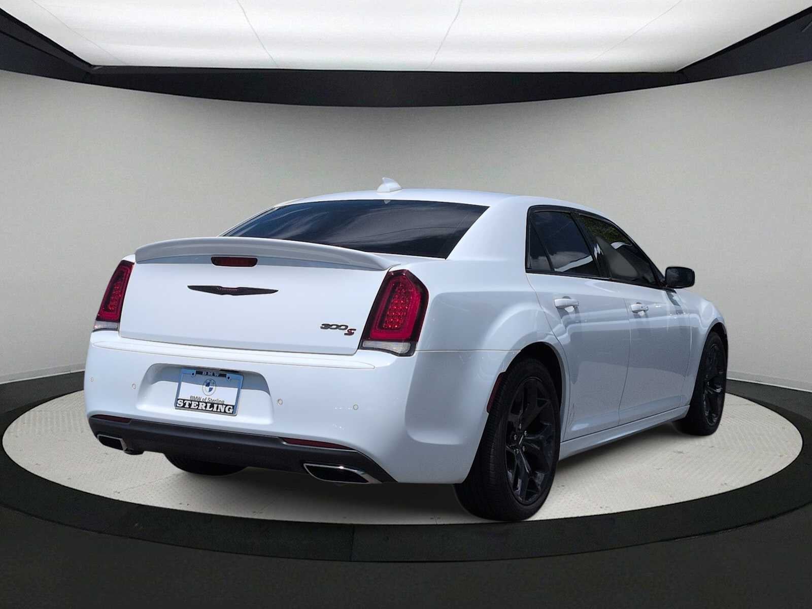 2021 Chrysler 300 300S