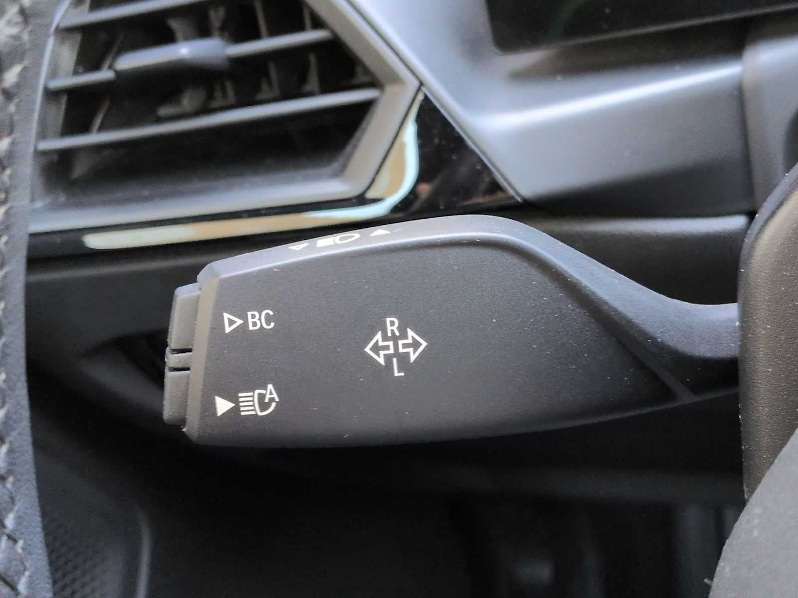 2023 BMW 2 Series 230i xDrive