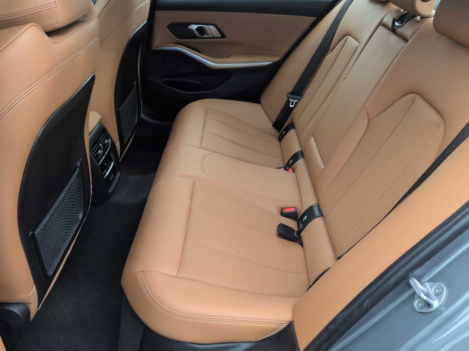 2023 BMW 3 Series 330i xDrive