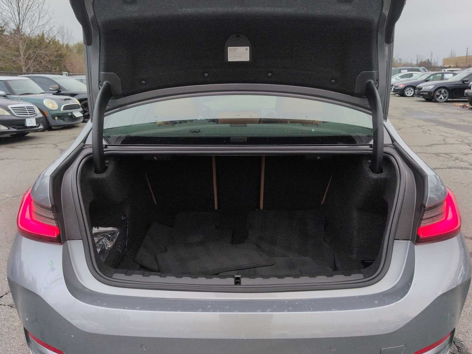 2023 BMW 3 Series 330i xDrive