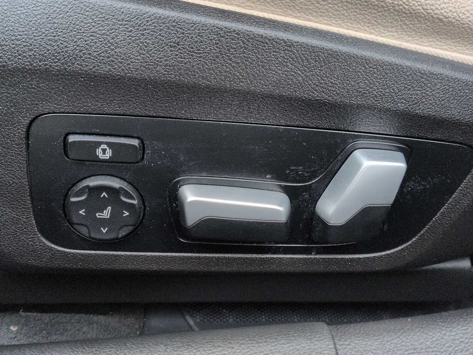 2023 BMW 330i xDrive 330i xDrive