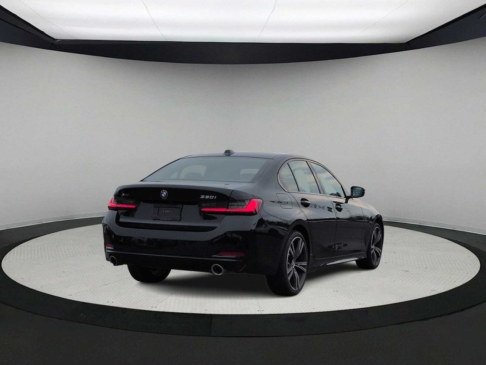 2023 BMW 3 Series 330i xDrive