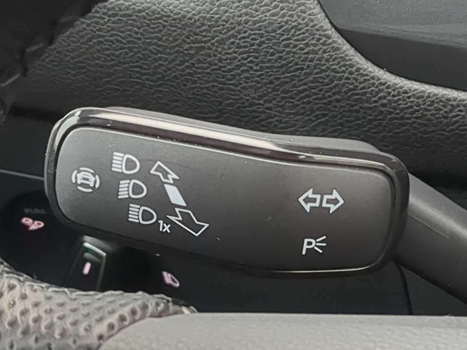 2024 Volkswagen Tiguan SEL R-Line