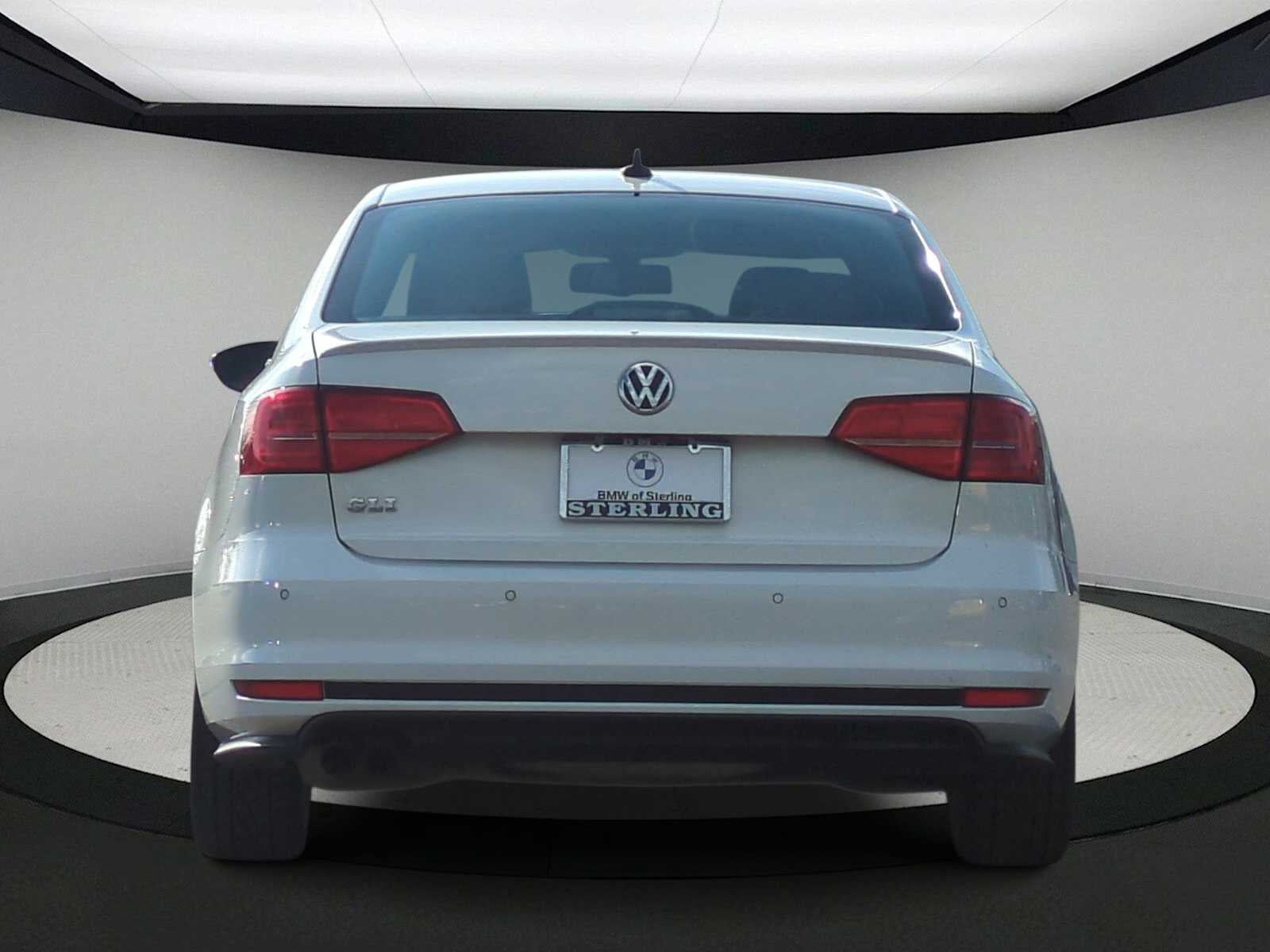 2016 Volkswagen Jetta 2.0T GLI SE