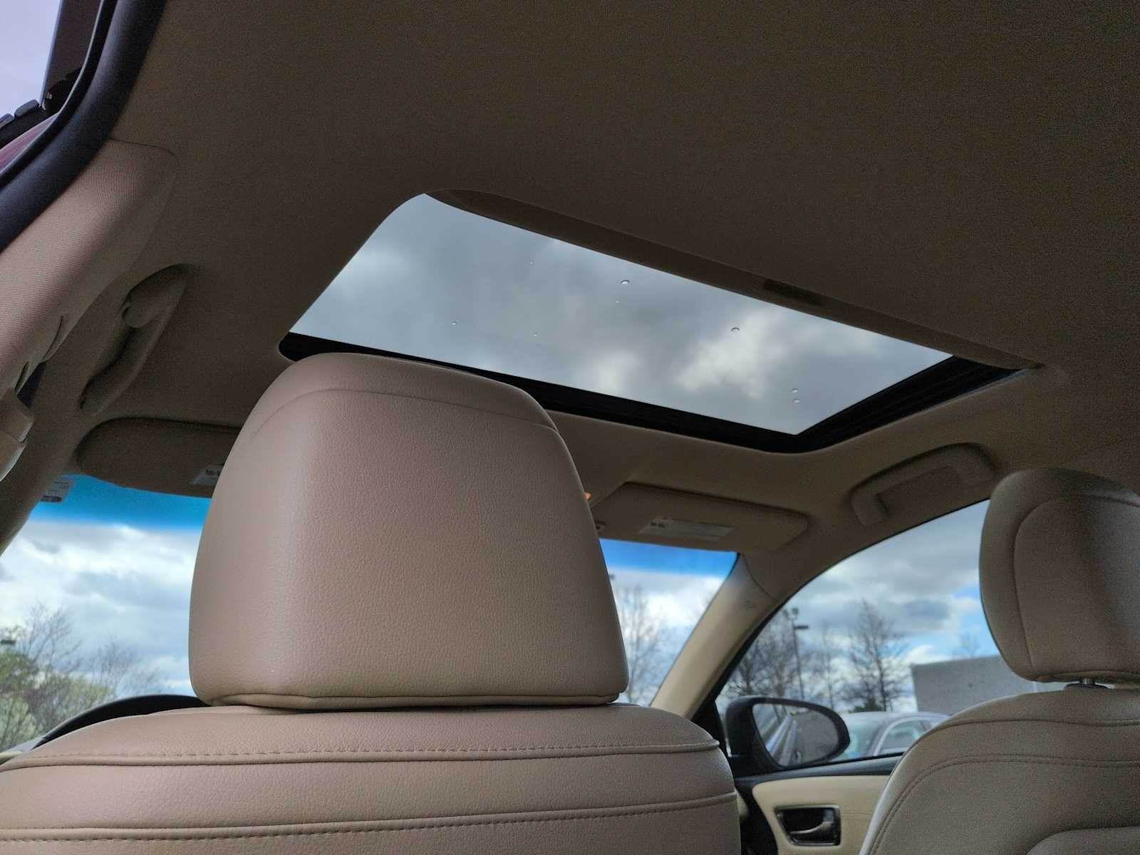 2015 Toyota Avalon Hybrid XLE Touring
