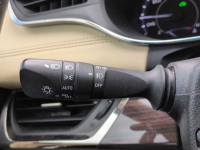 2015 Toyota Avalon Hybrid XLE Touring