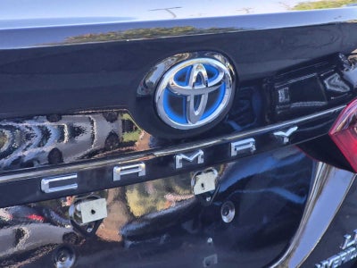 2021 Toyota Camry Hybrid LE