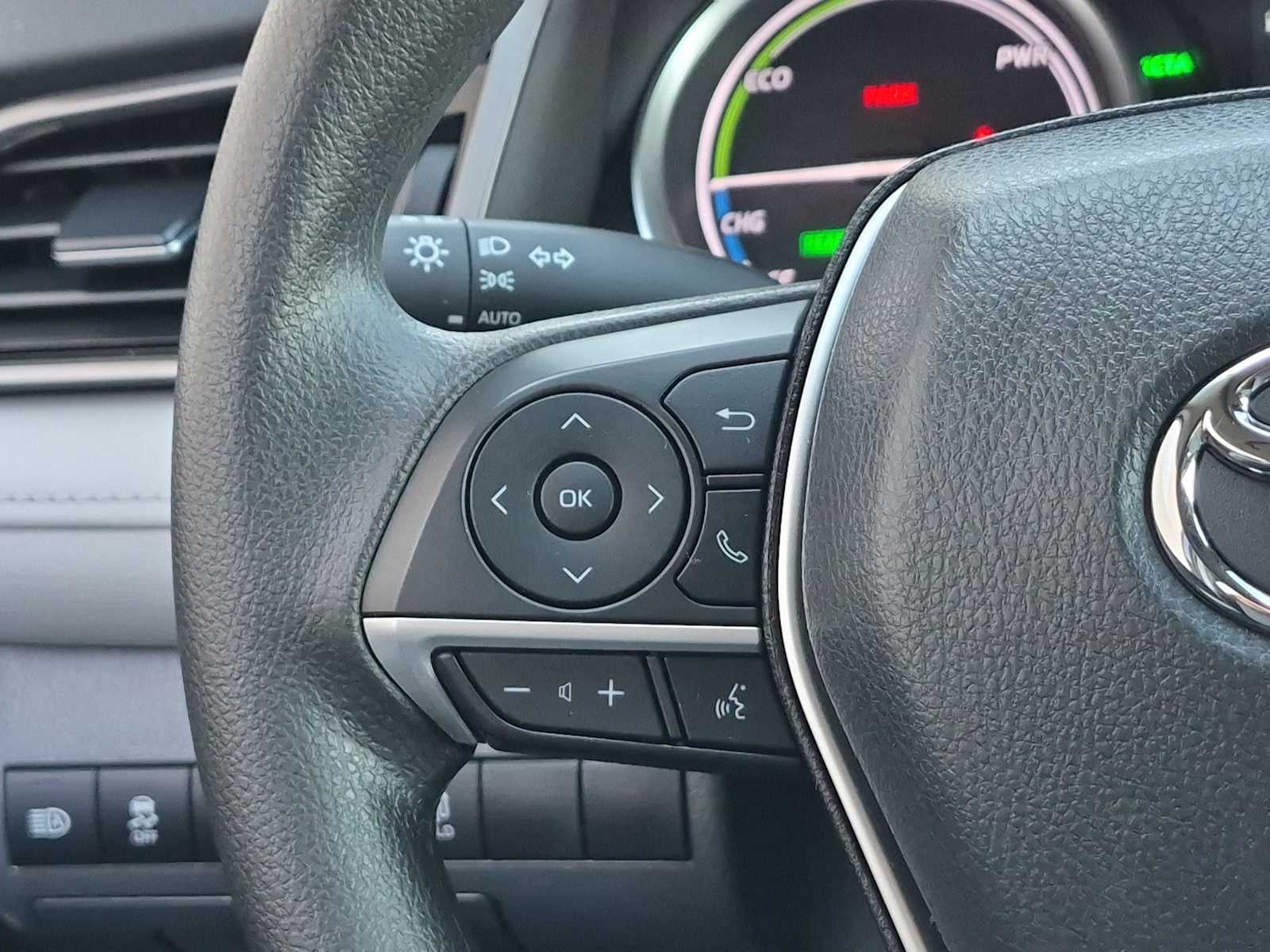 2021 Toyota Camry Hybrid LE