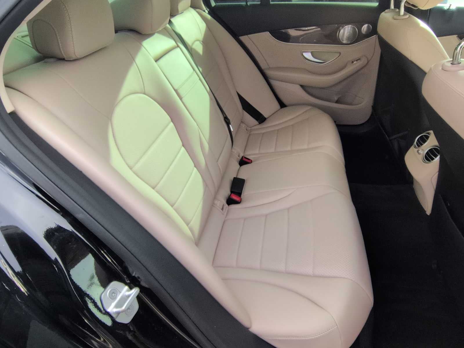 2015 Mercedes-Benz C-Class C 300