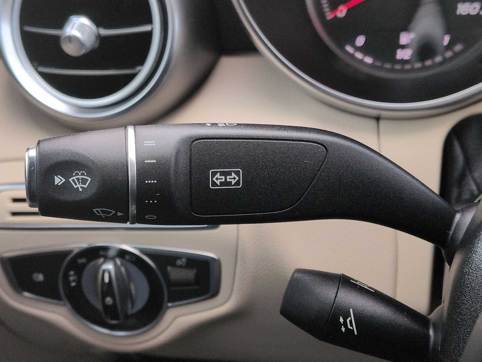 2015 Mercedes-Benz C-Class C 300