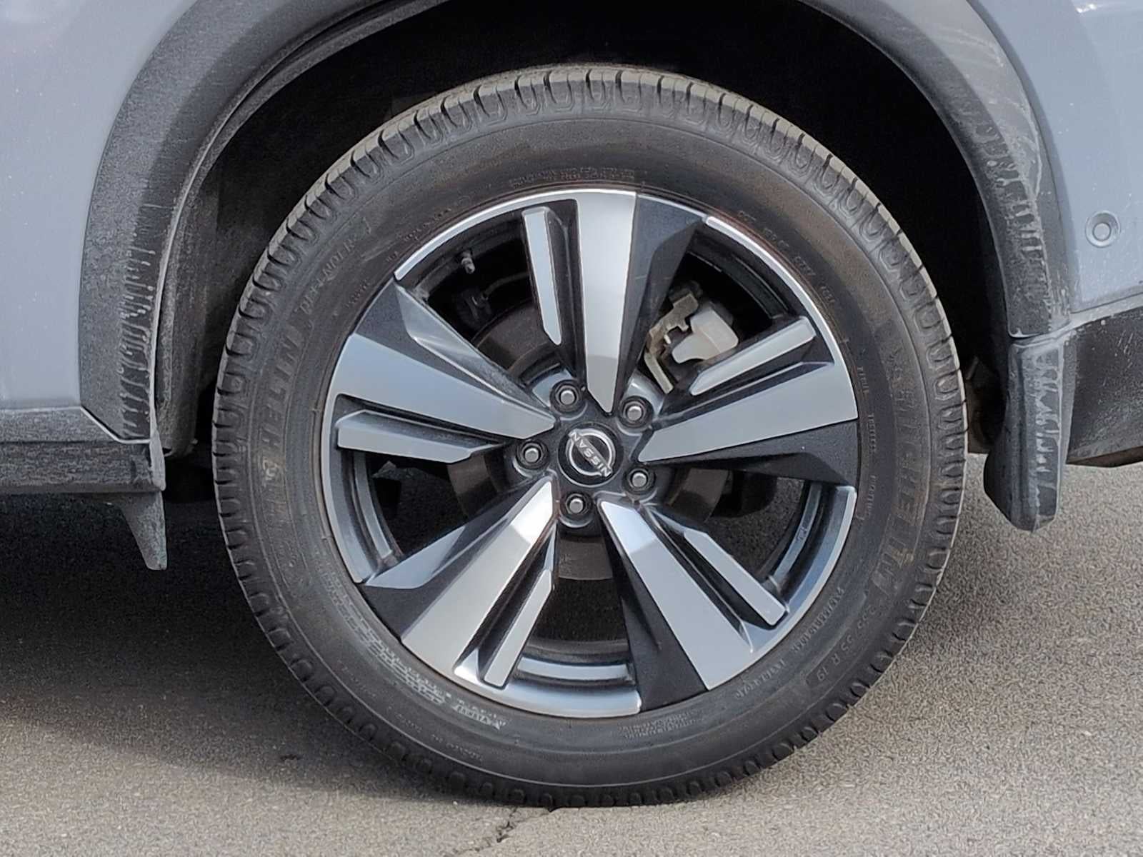 2022 Nissan Rogue SL