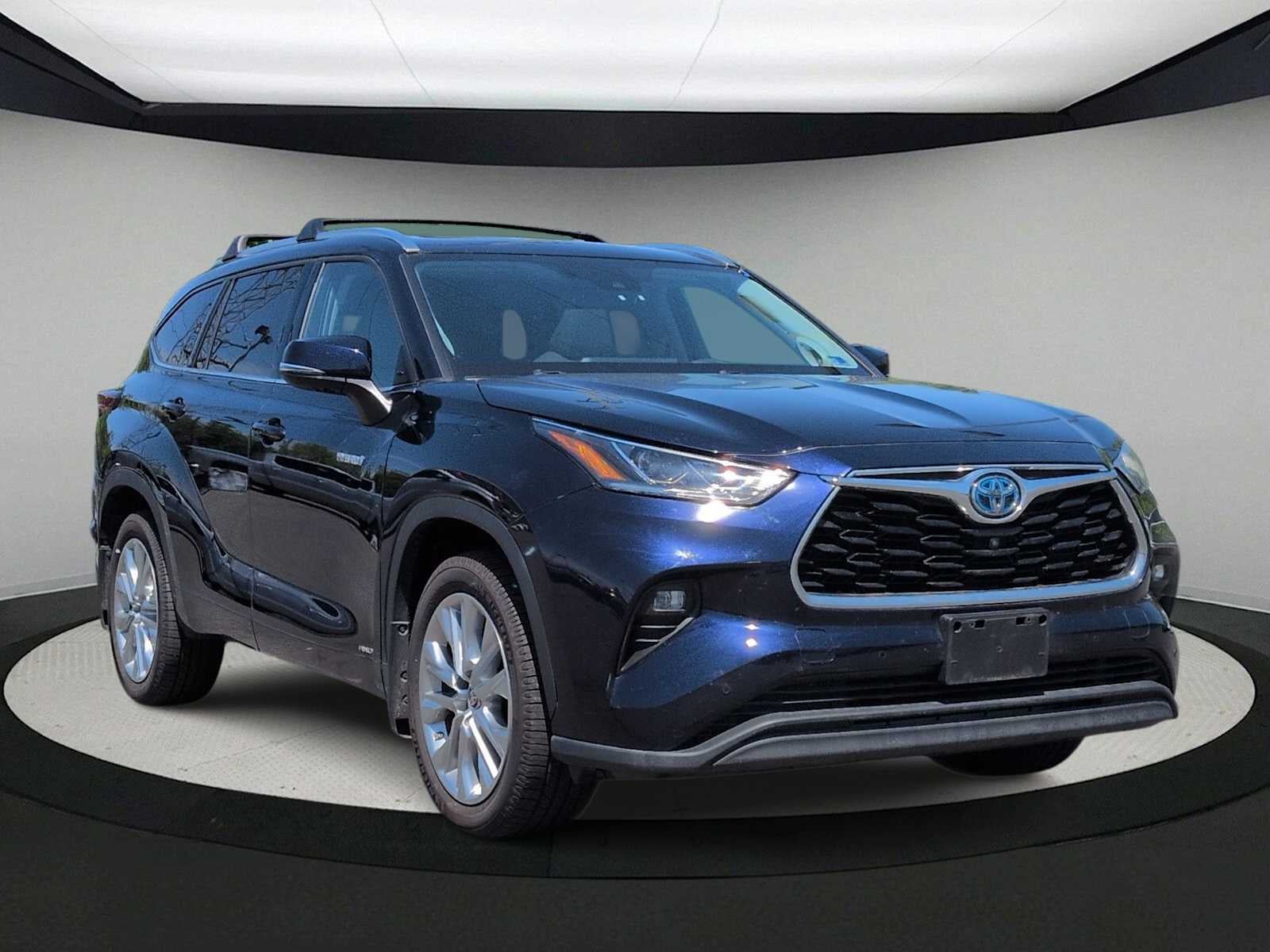 2021 Toyota Highlander Hybrid Limited