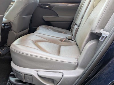 2021 Toyota Highlander Hybrid Limited