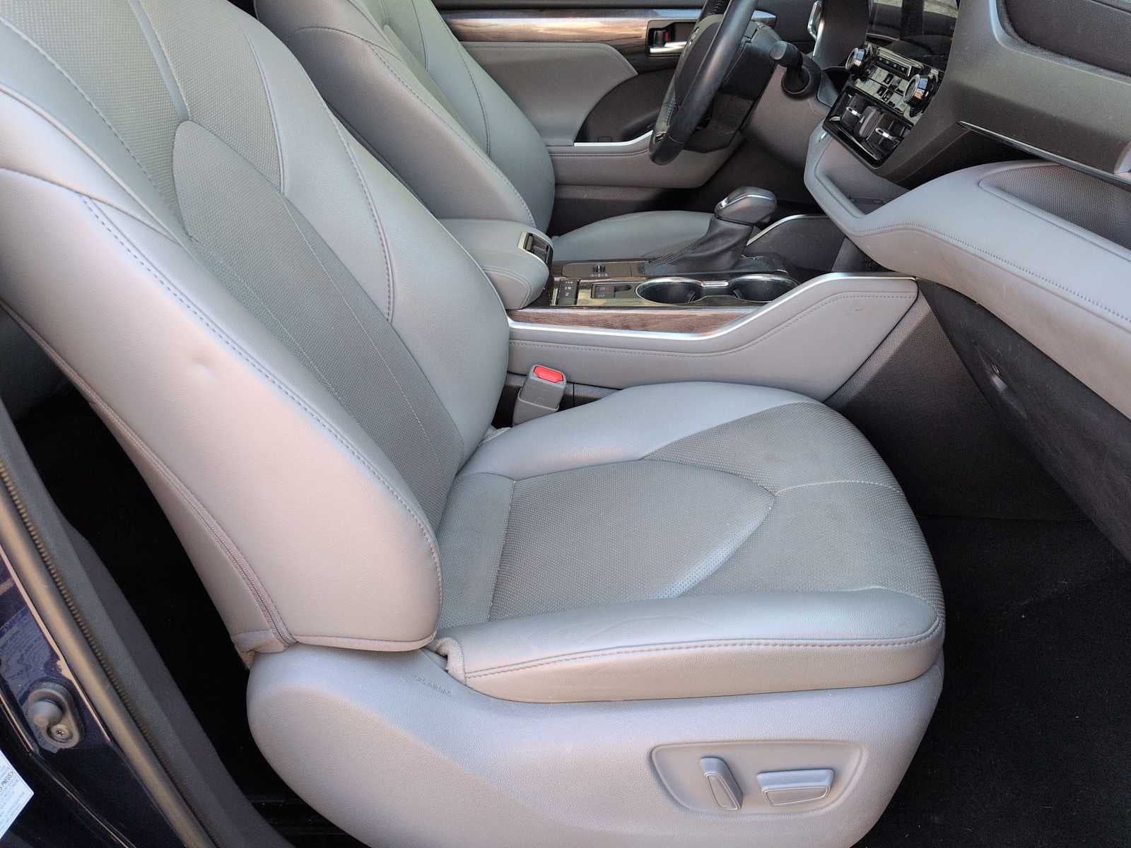 2021 Toyota Highlander Hybrid Limited