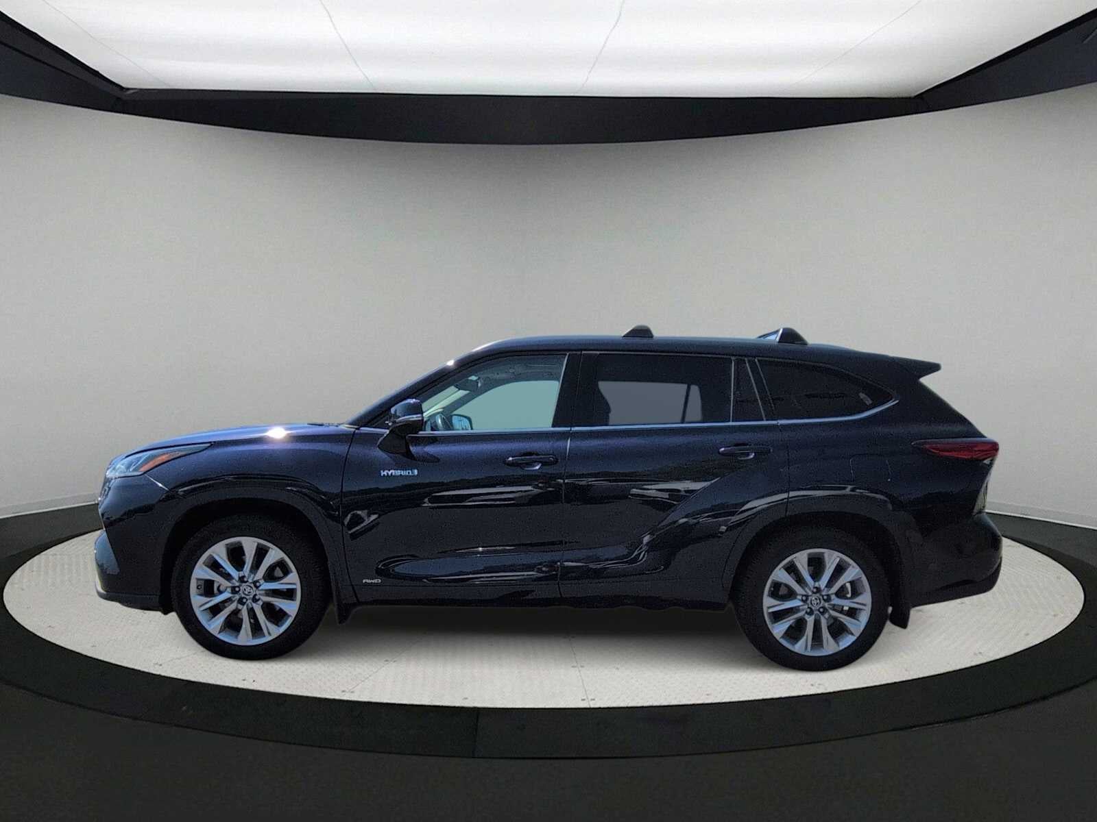 2021 Toyota Highlander Hybrid Limited