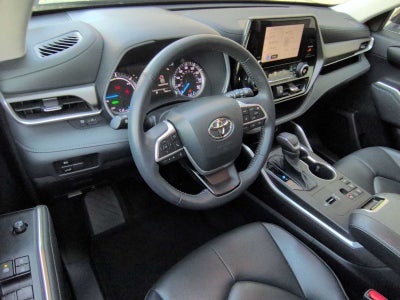 2023 Toyota Highlander Hybrid XLE