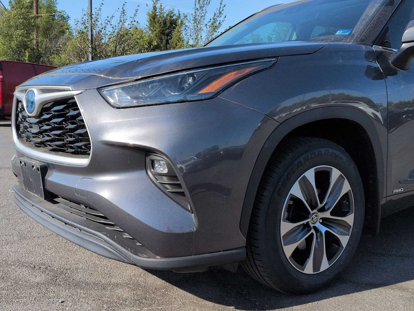 2023 Toyota Highlander Hybrid XLE
