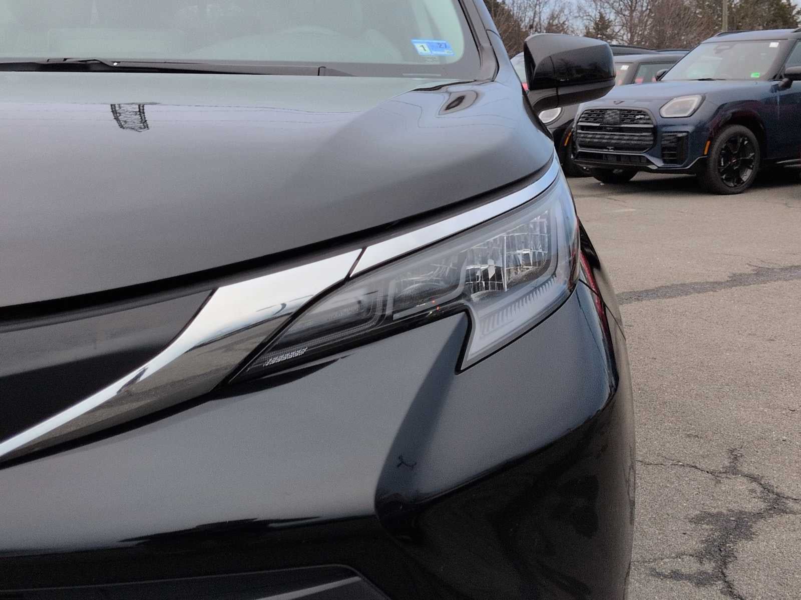 2024 Toyota Sienna LE