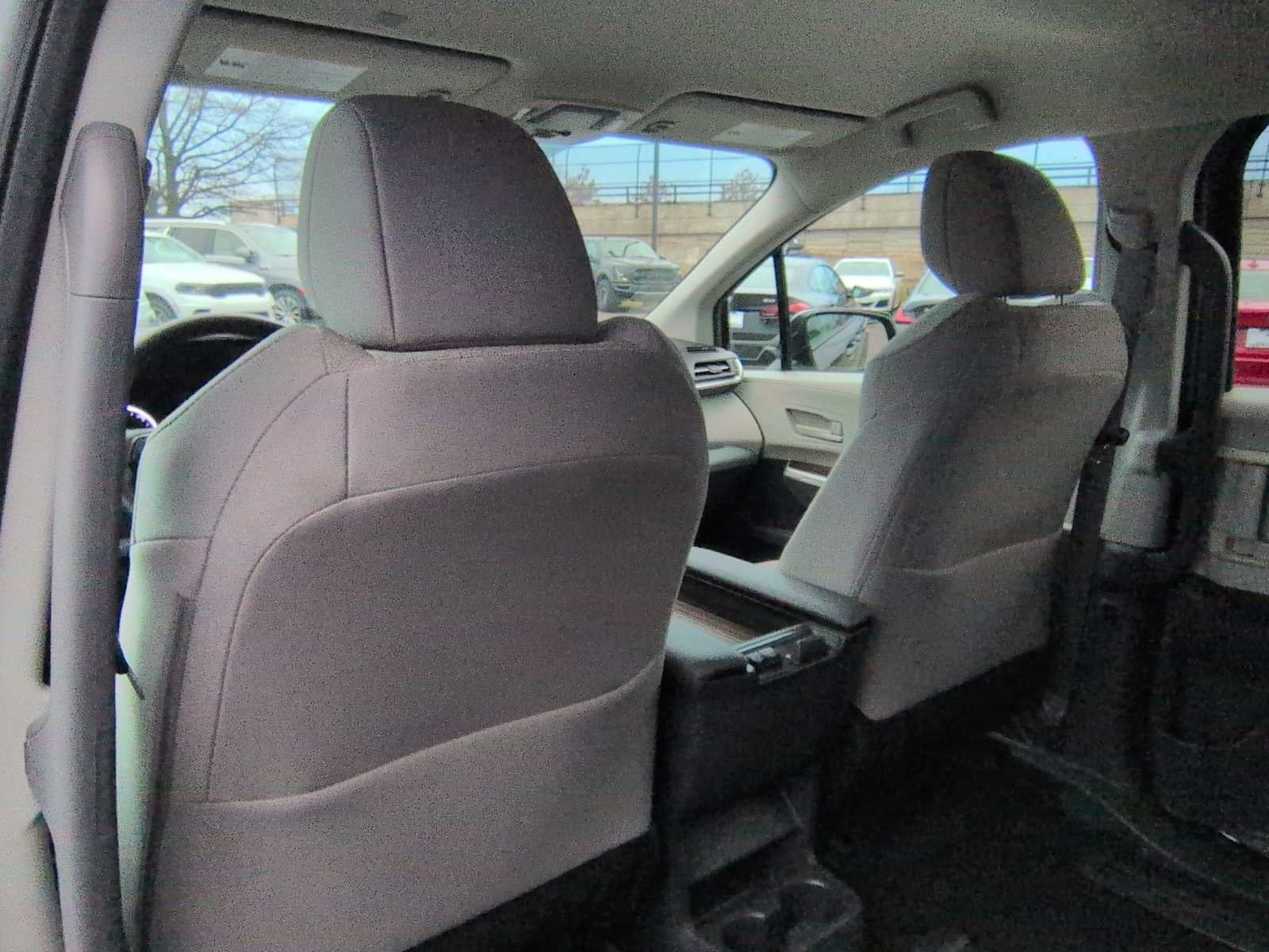 2024 Toyota Sienna LE