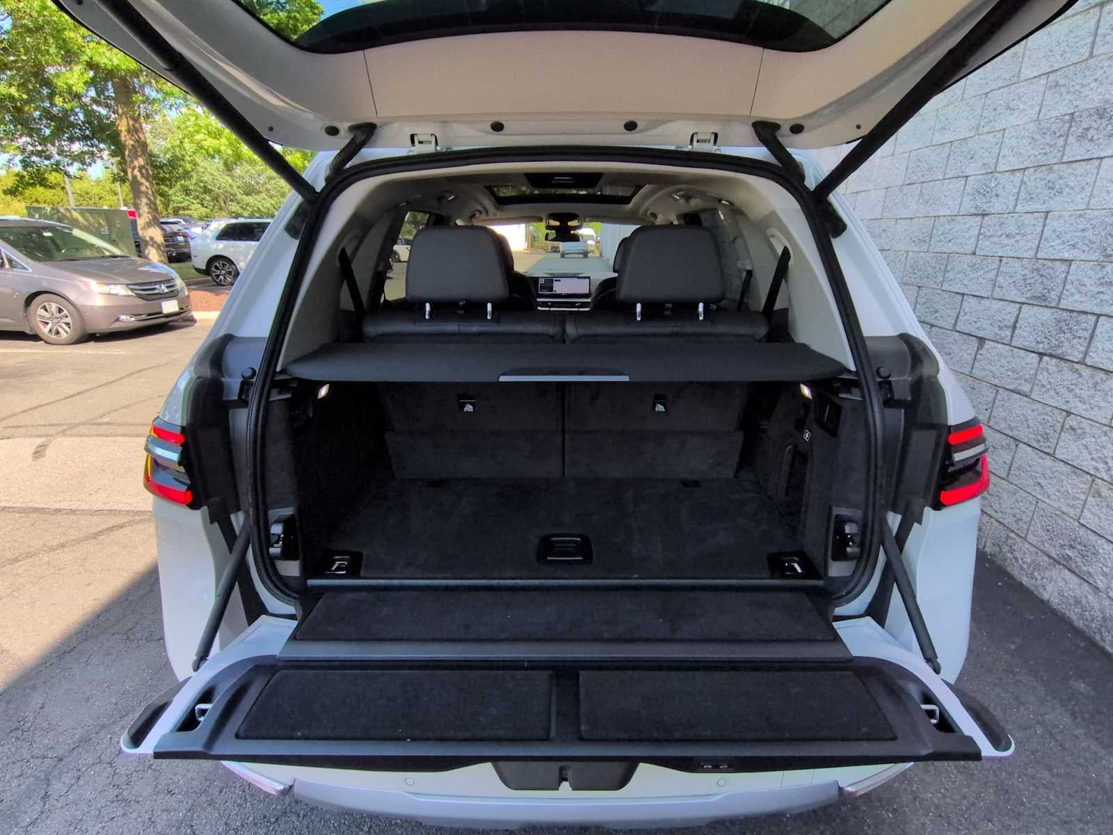 2026 BMW X7 xDrive40i xDrive40i