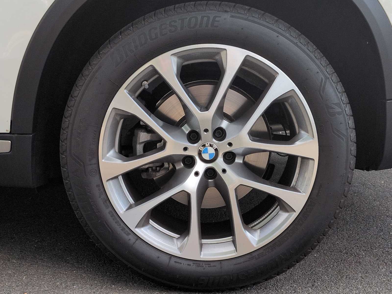 2026 BMW X5 xDrive40i xDrive40i