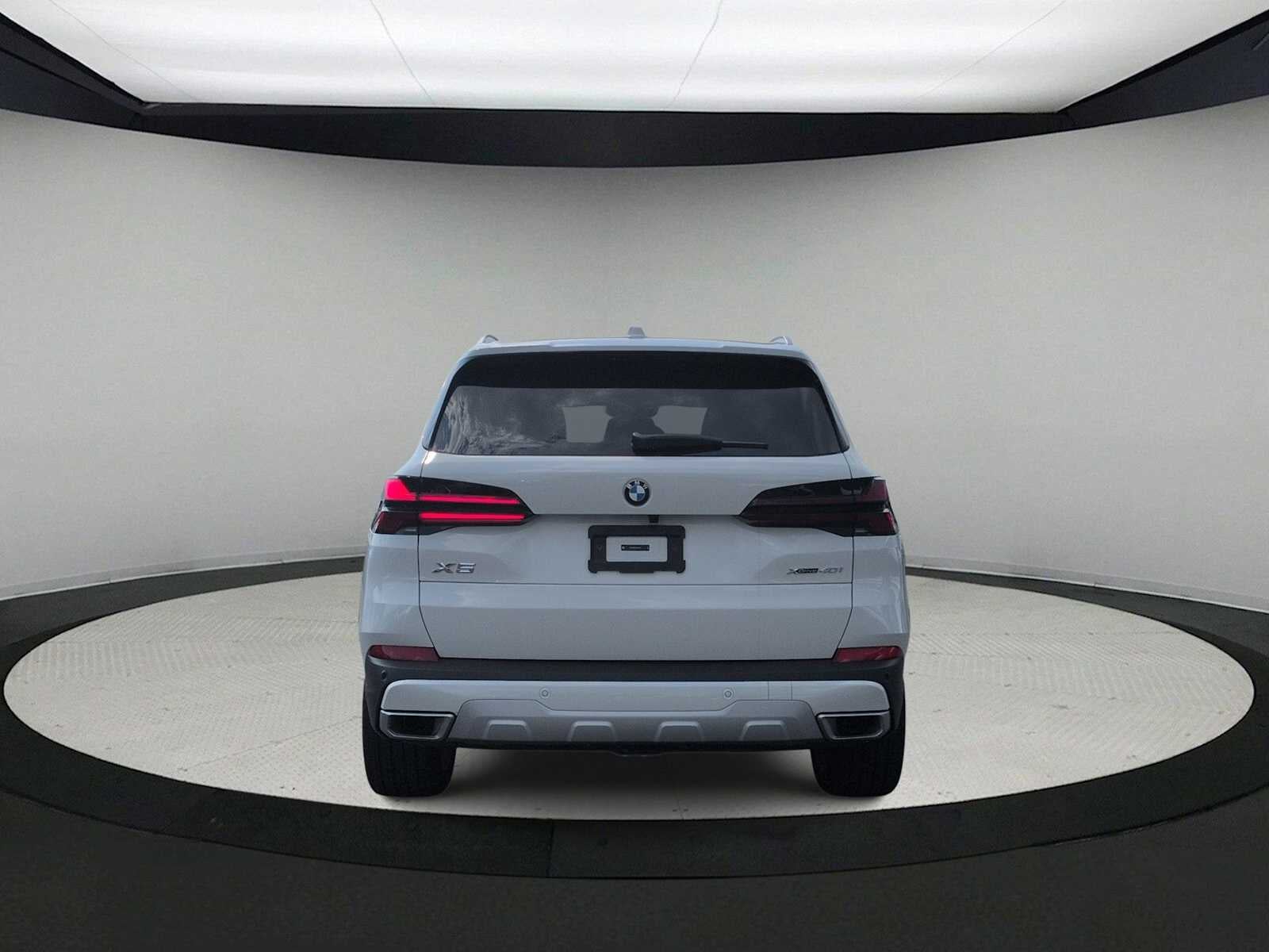 2026 BMW X5 xDrive40i xDrive40i