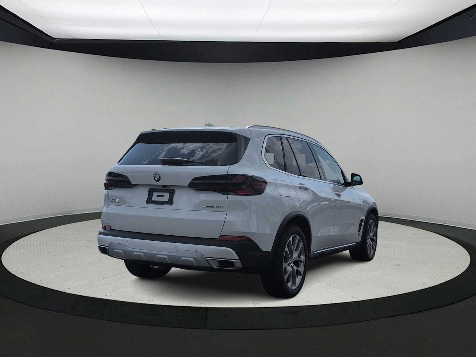 2026 BMW X5 xDrive40i xDrive40i