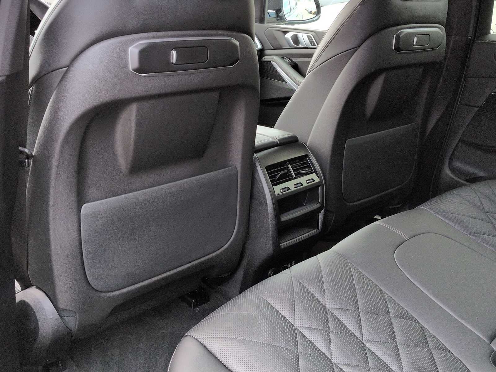 2024 BMW X5 xDrive40i xDrive40i