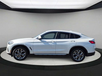 2023 BMW X4 xDrive30i