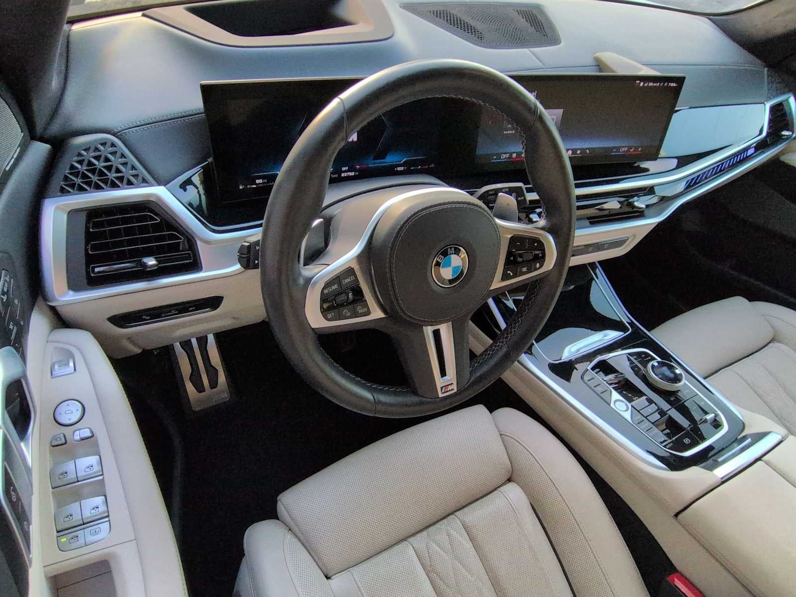 2024 BMW X7 M60i M60i