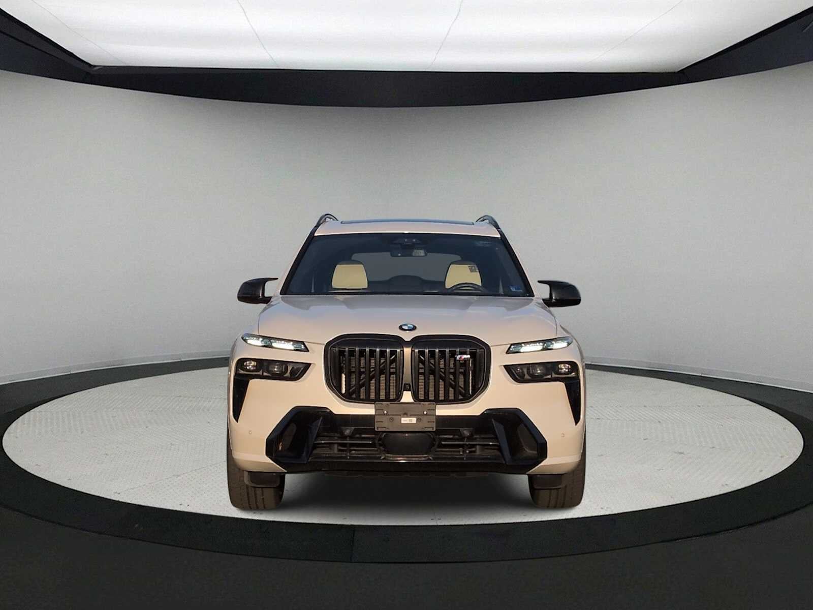 2024 BMW X7 M60i M60i