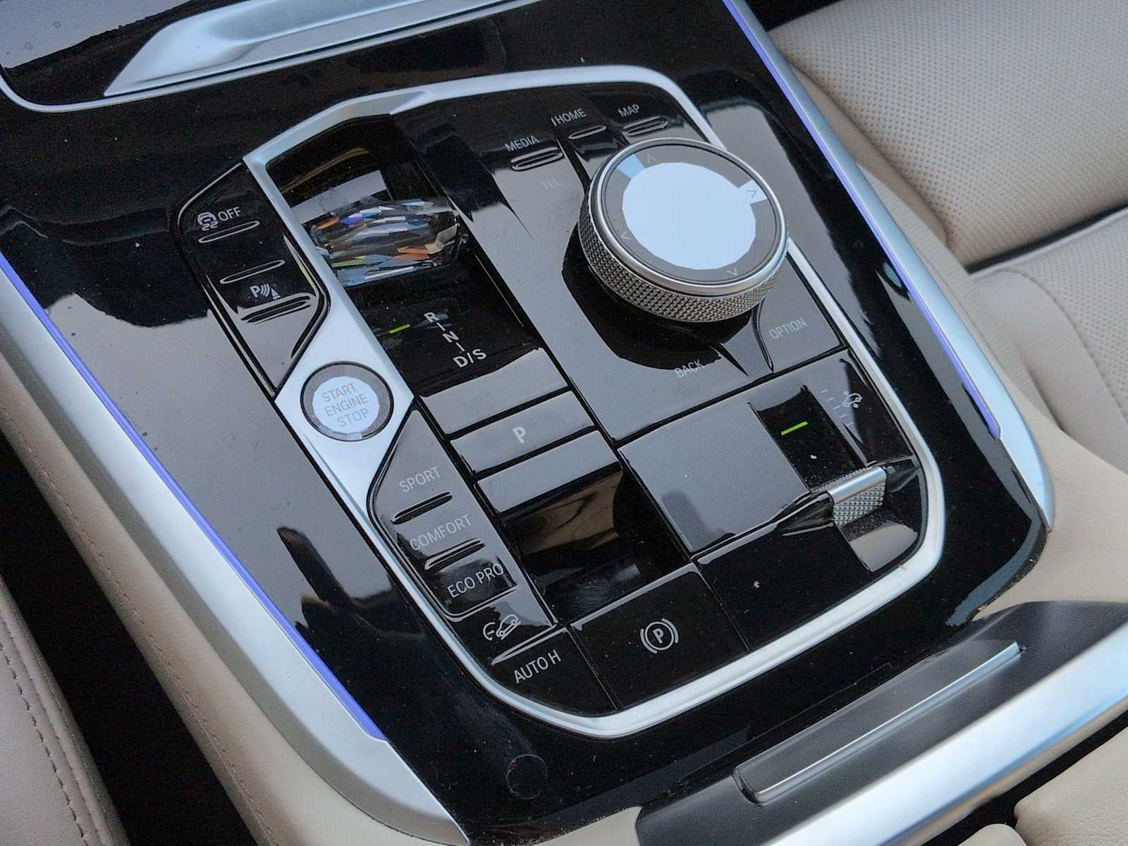2024 BMW X7 M60i M60i