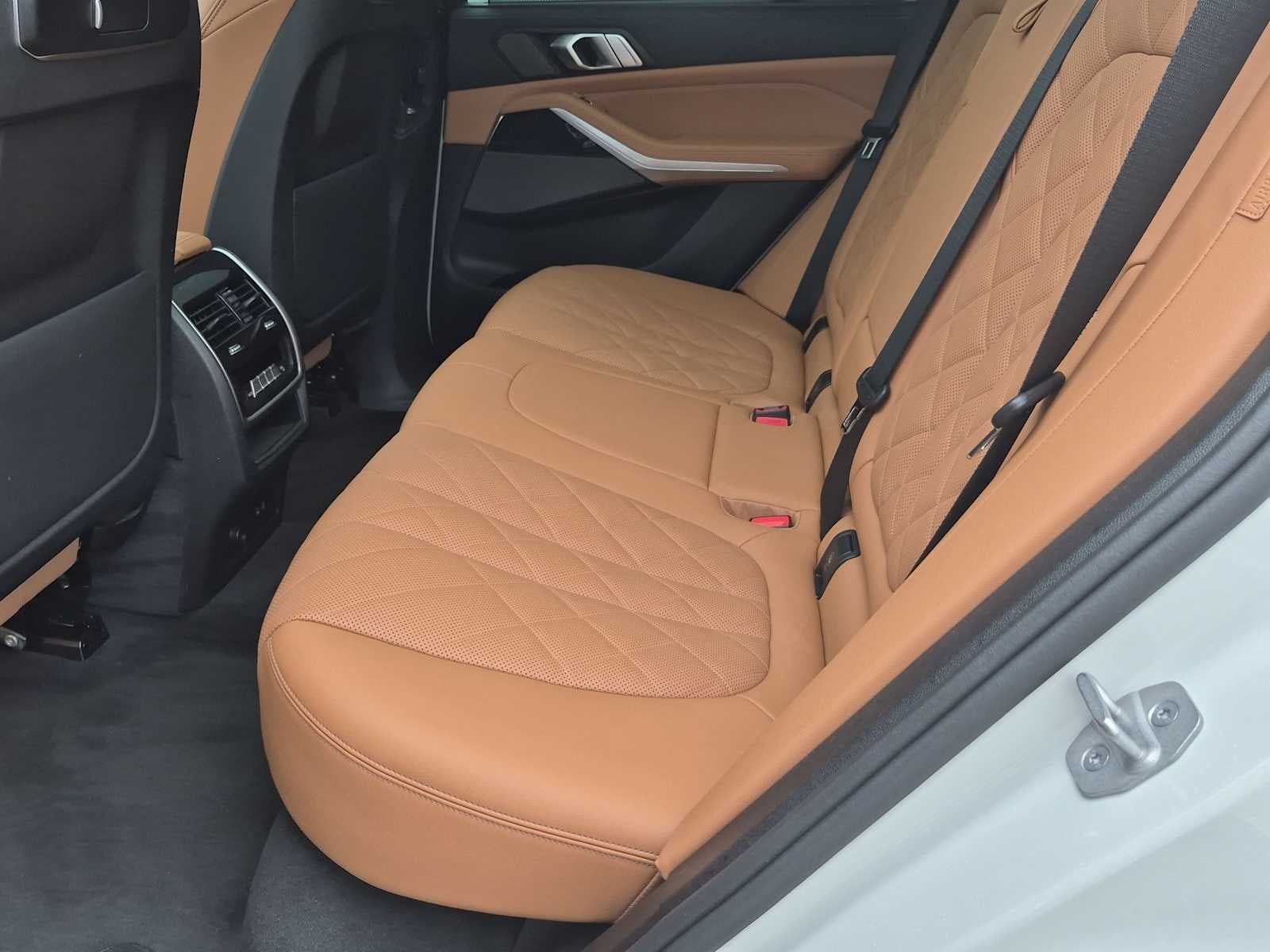 2024 BMW X5 xDrive50e