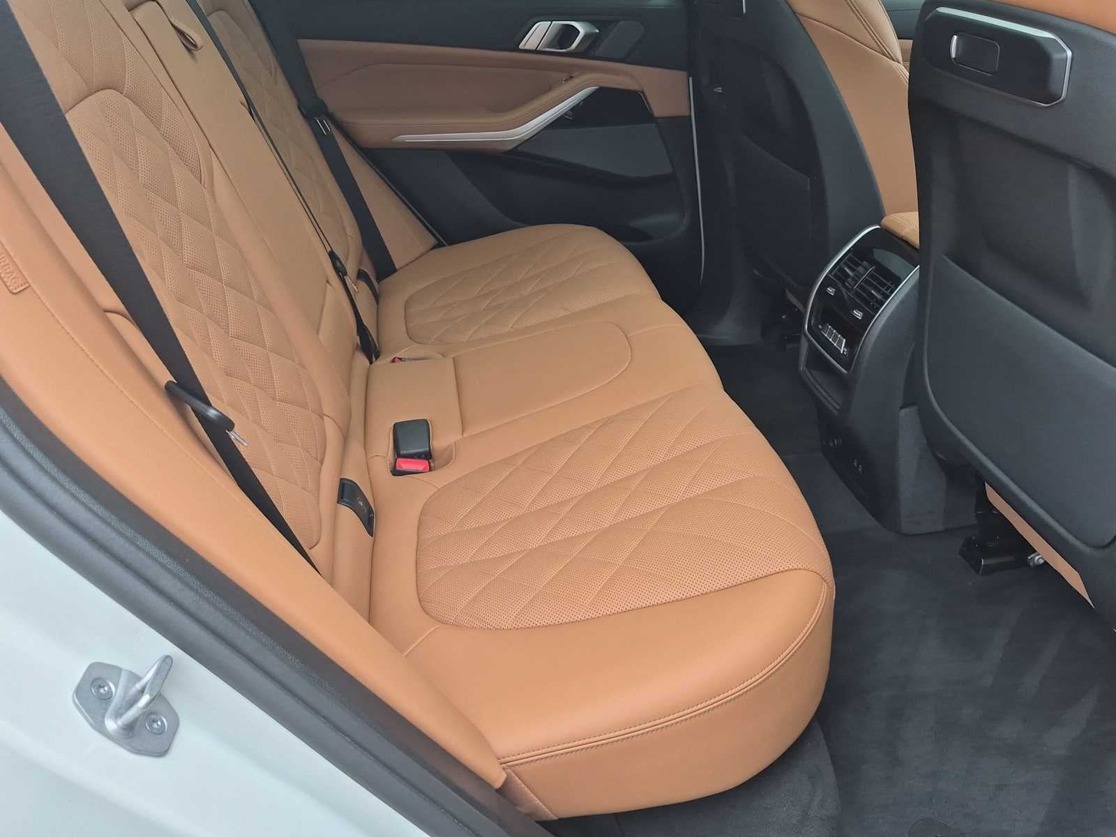 2024 BMW X5 xDrive50e