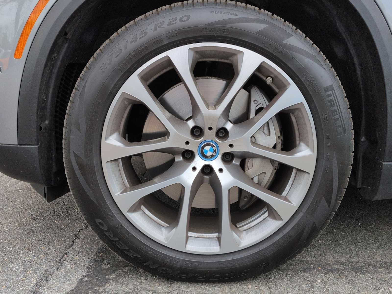 2025 BMW X5 xDrive50e xDrive50e