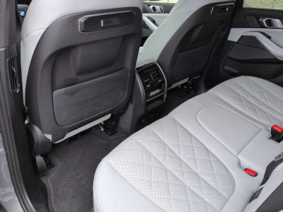2025 BMW X5 xDrive50e xDrive50e