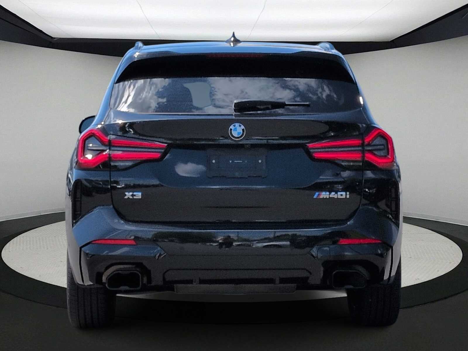 2024 BMW X3 M40i