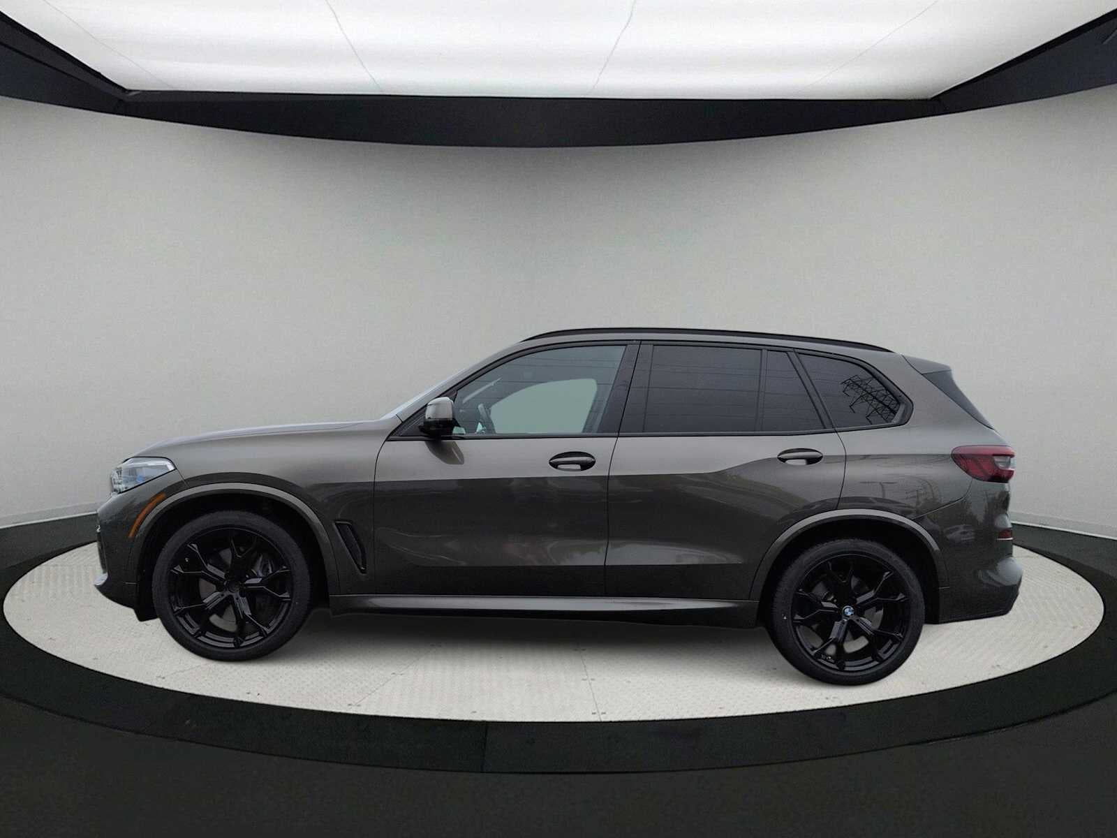 2022 BMW X5 xDrive40i xDrive40i