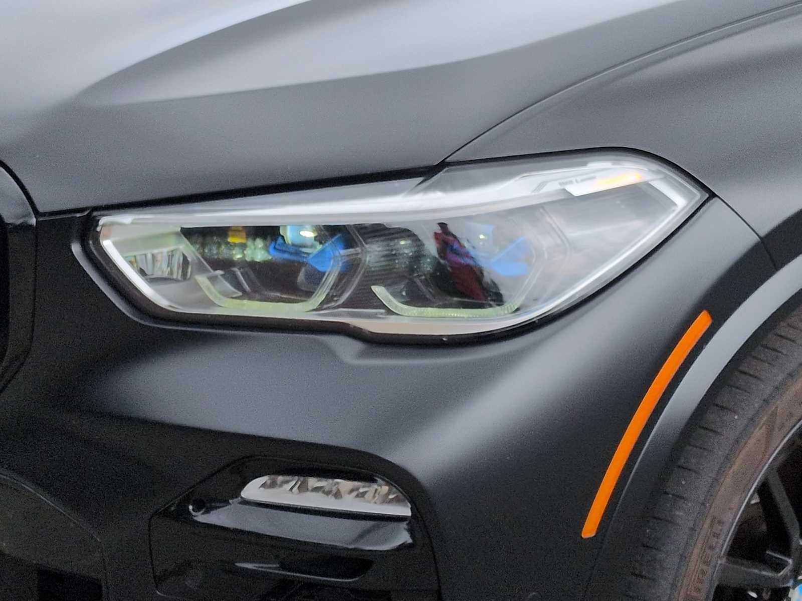2021 BMW X5 M50i